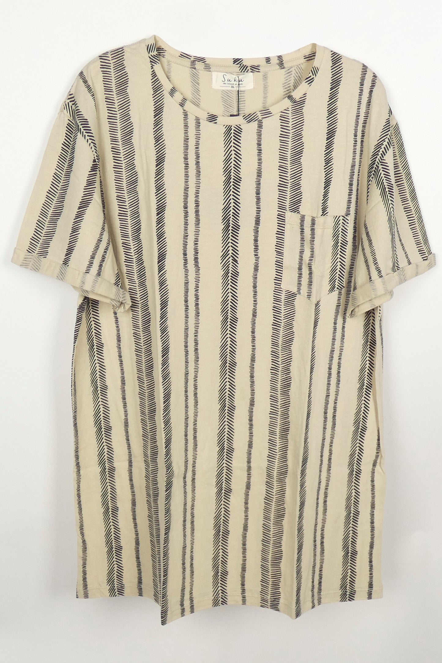 TEE LIPAT PABLO VERTICAL MIRROR