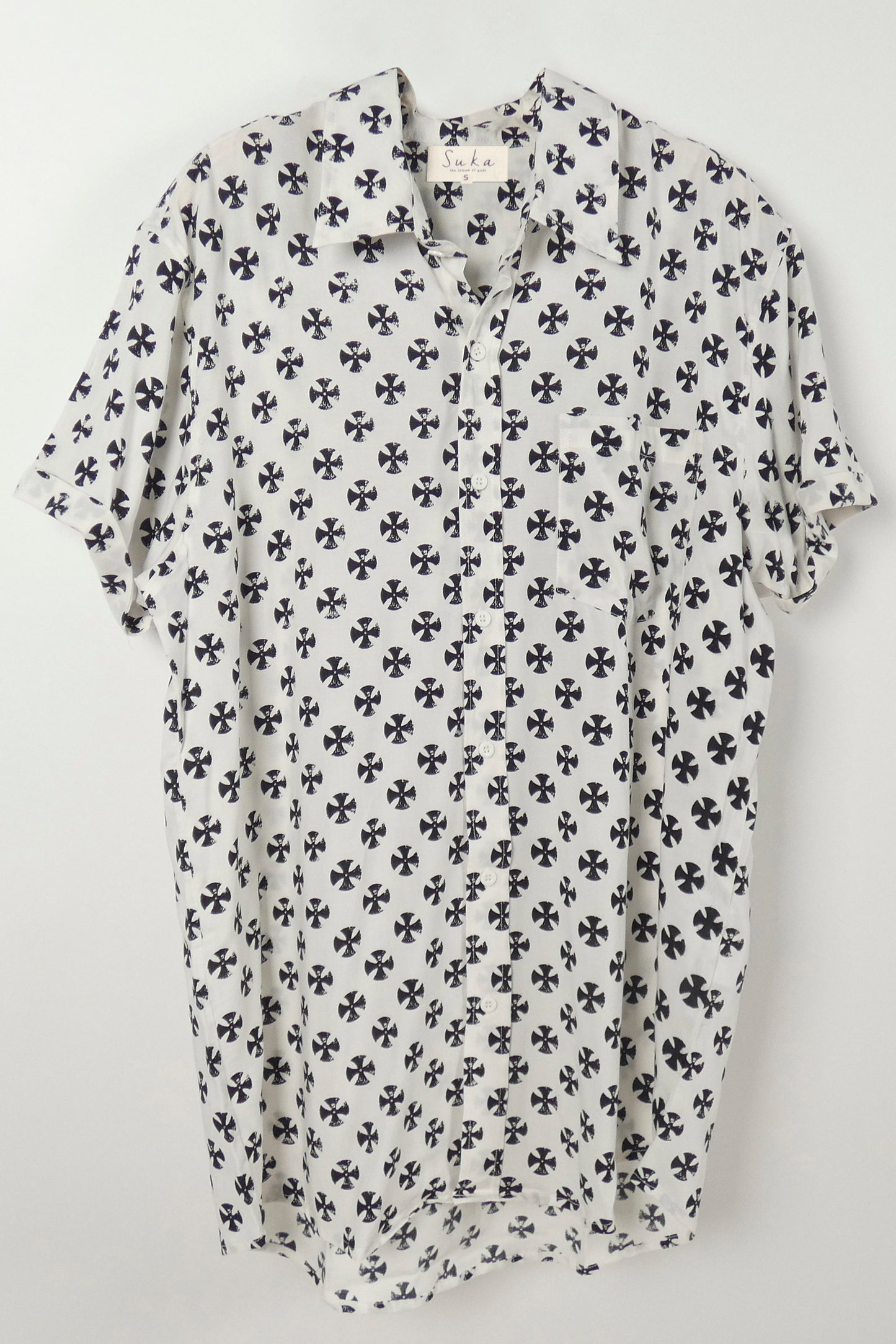SHIRT LIPAT CYCLONE
