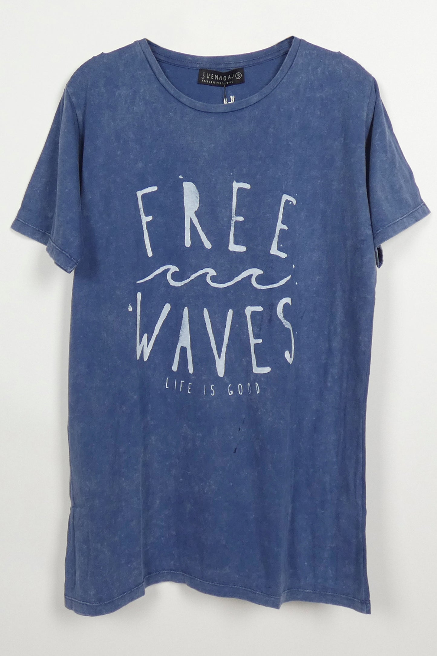 Tee Free Wave