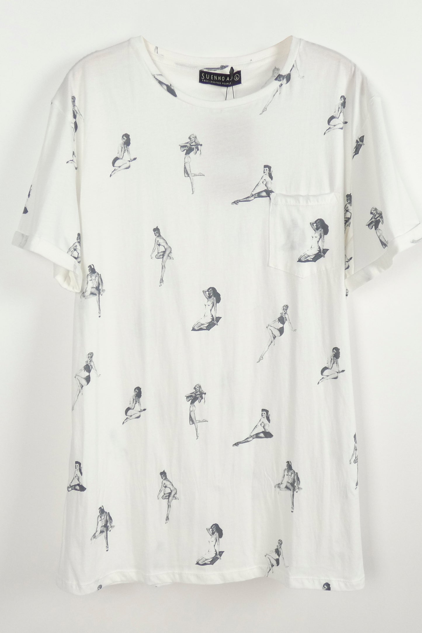 TEE LIPAT POCKET LADY HULA