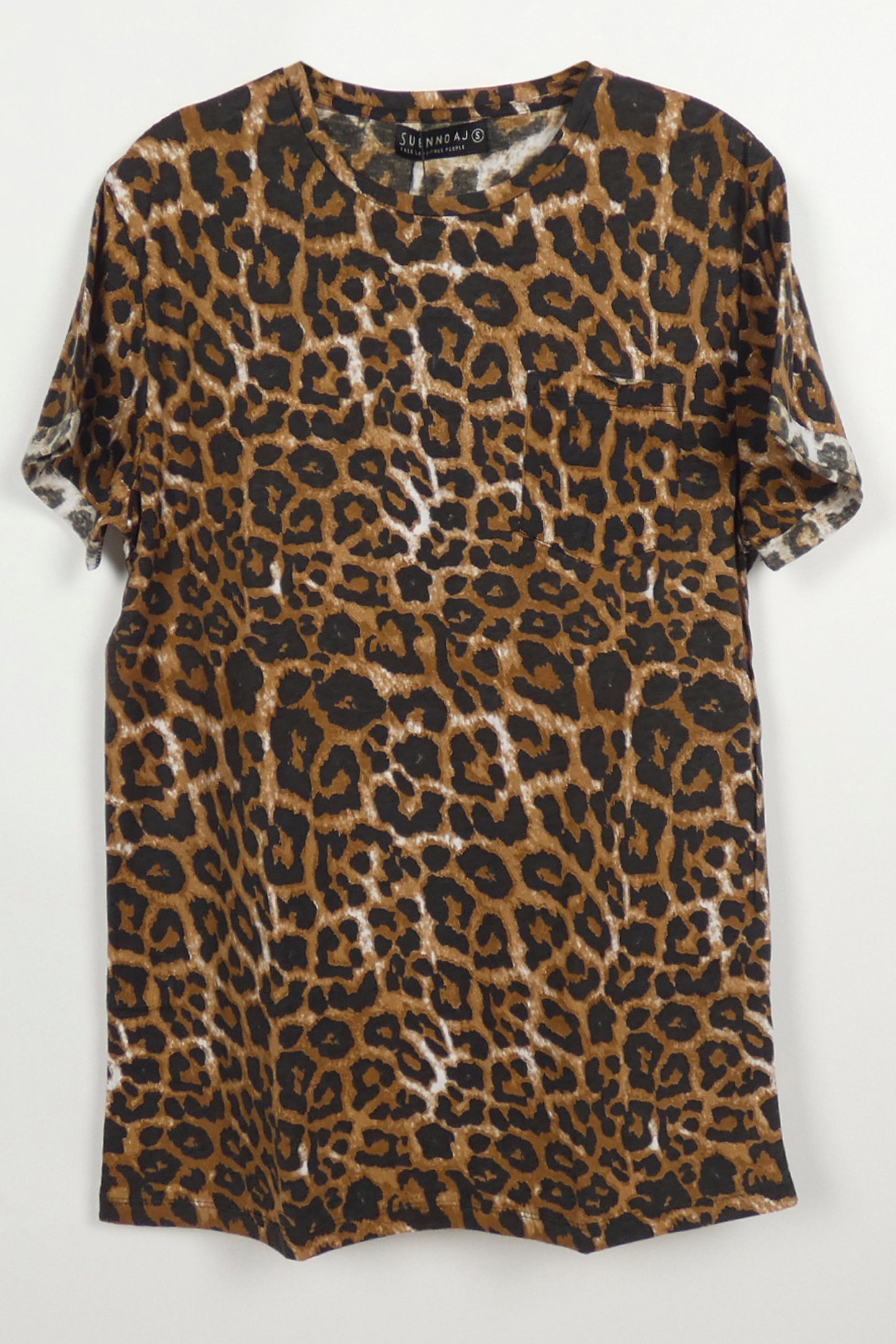 Tee Leopard
