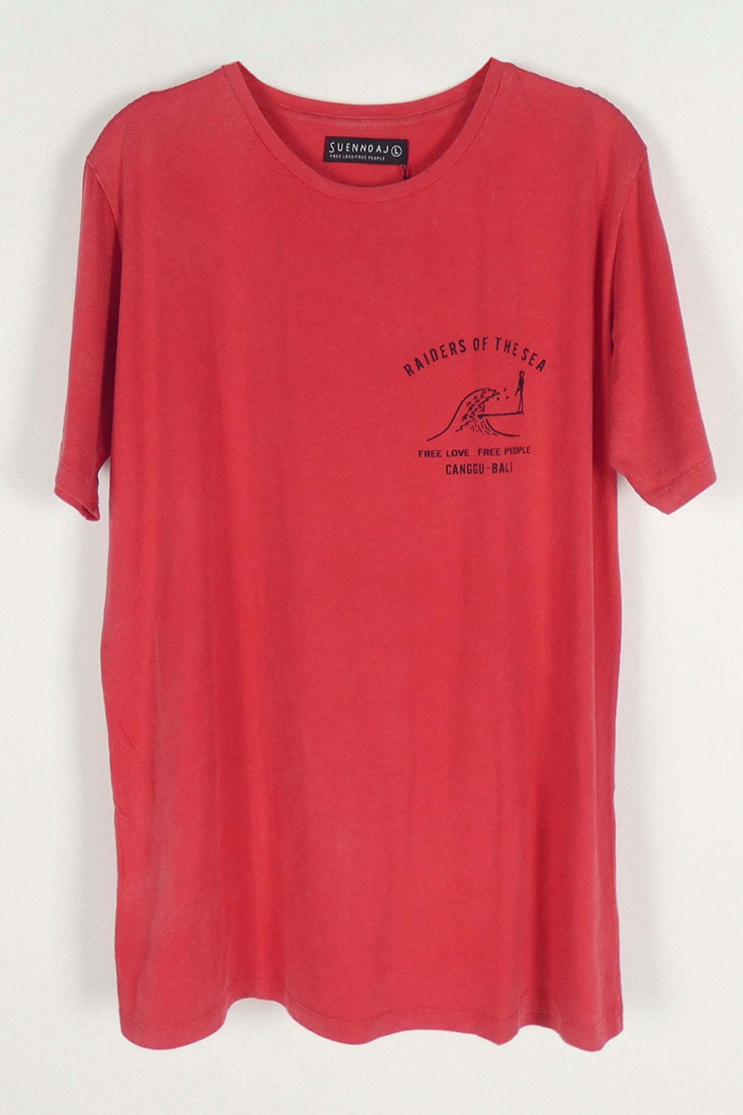 Tee Raiders of the Sea