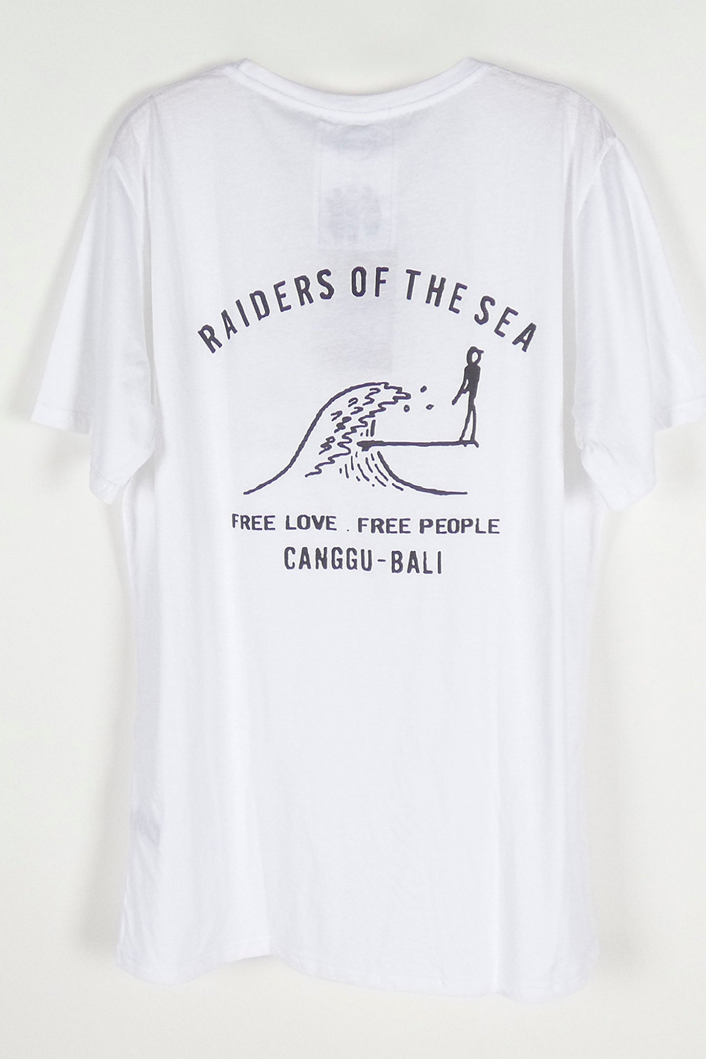 Tee Raiders of the Sea