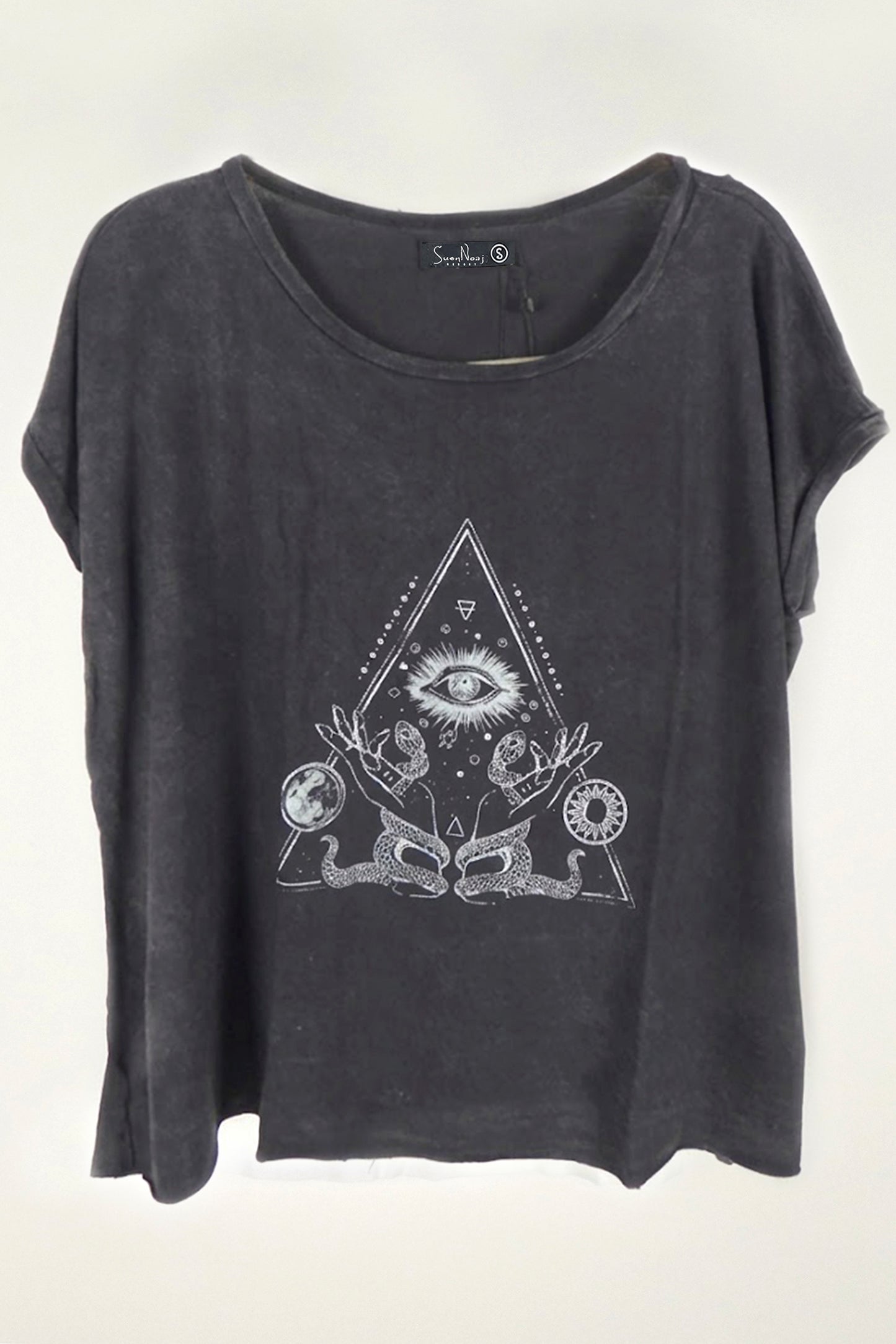 TEE CUT DEW MAGIC TRIANGLE