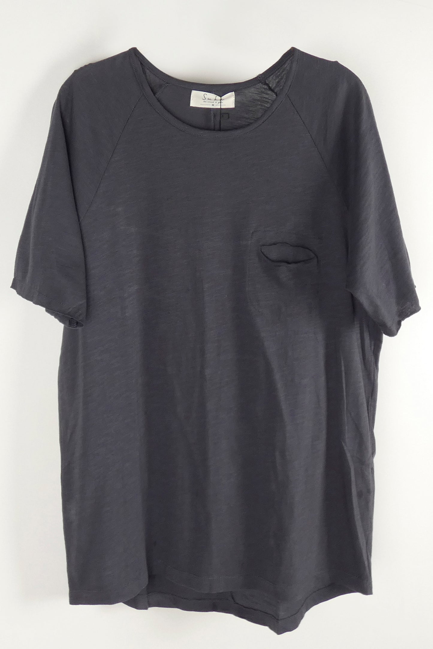 TEE SK OVER FAKE POCKET